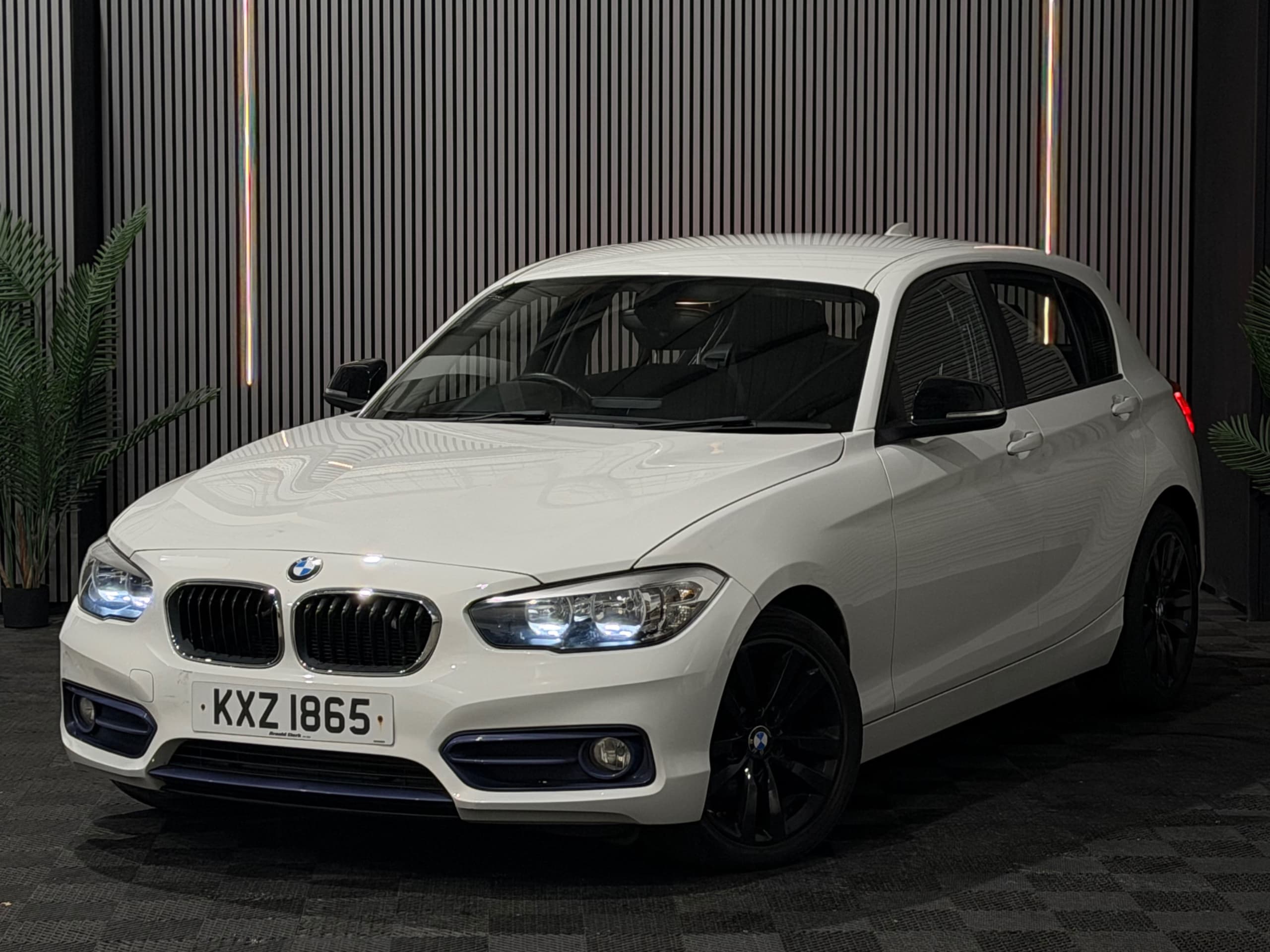 2016 BMW 1 Series Sport
