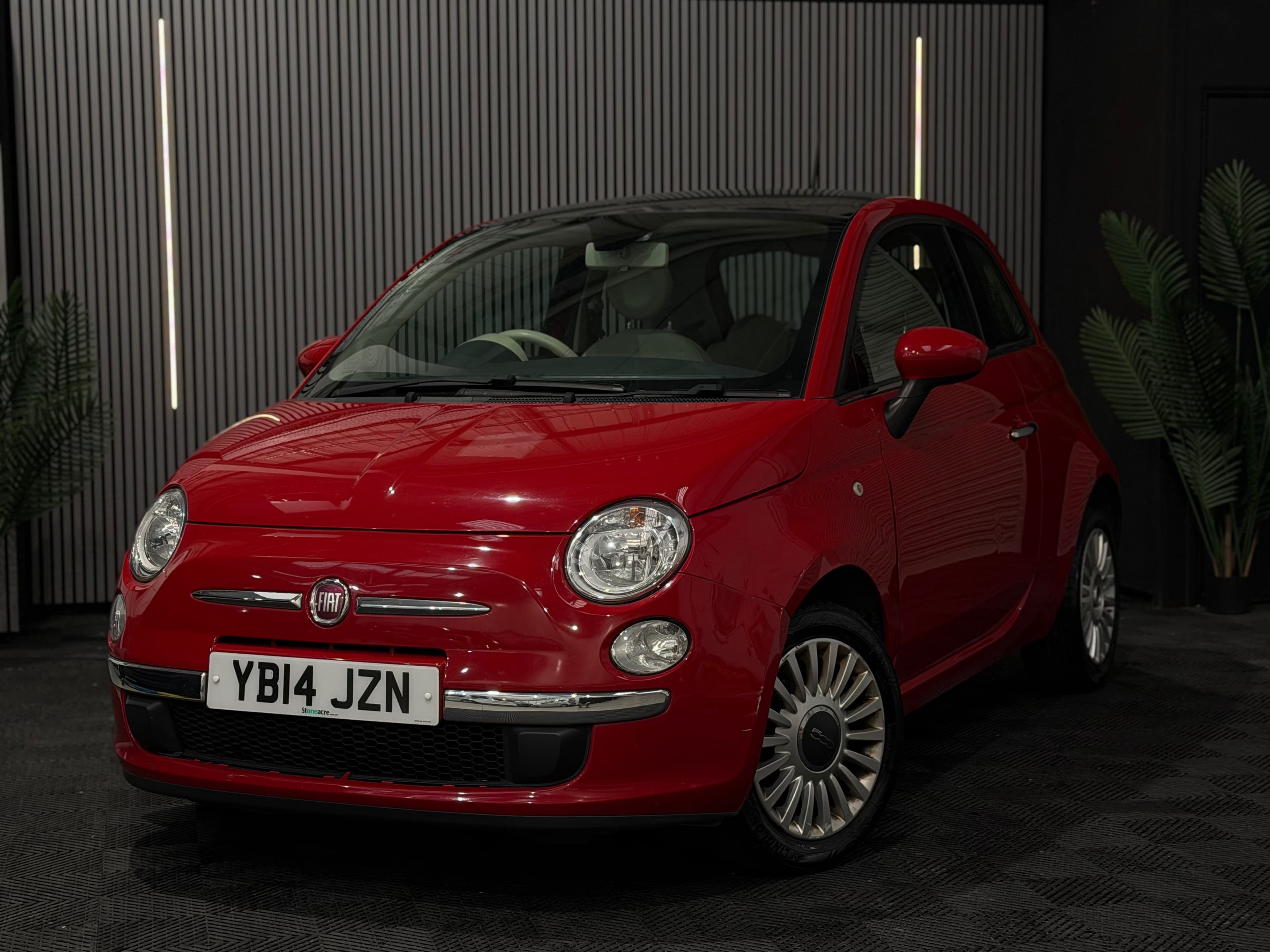 2014 Fiat 500 Lounge