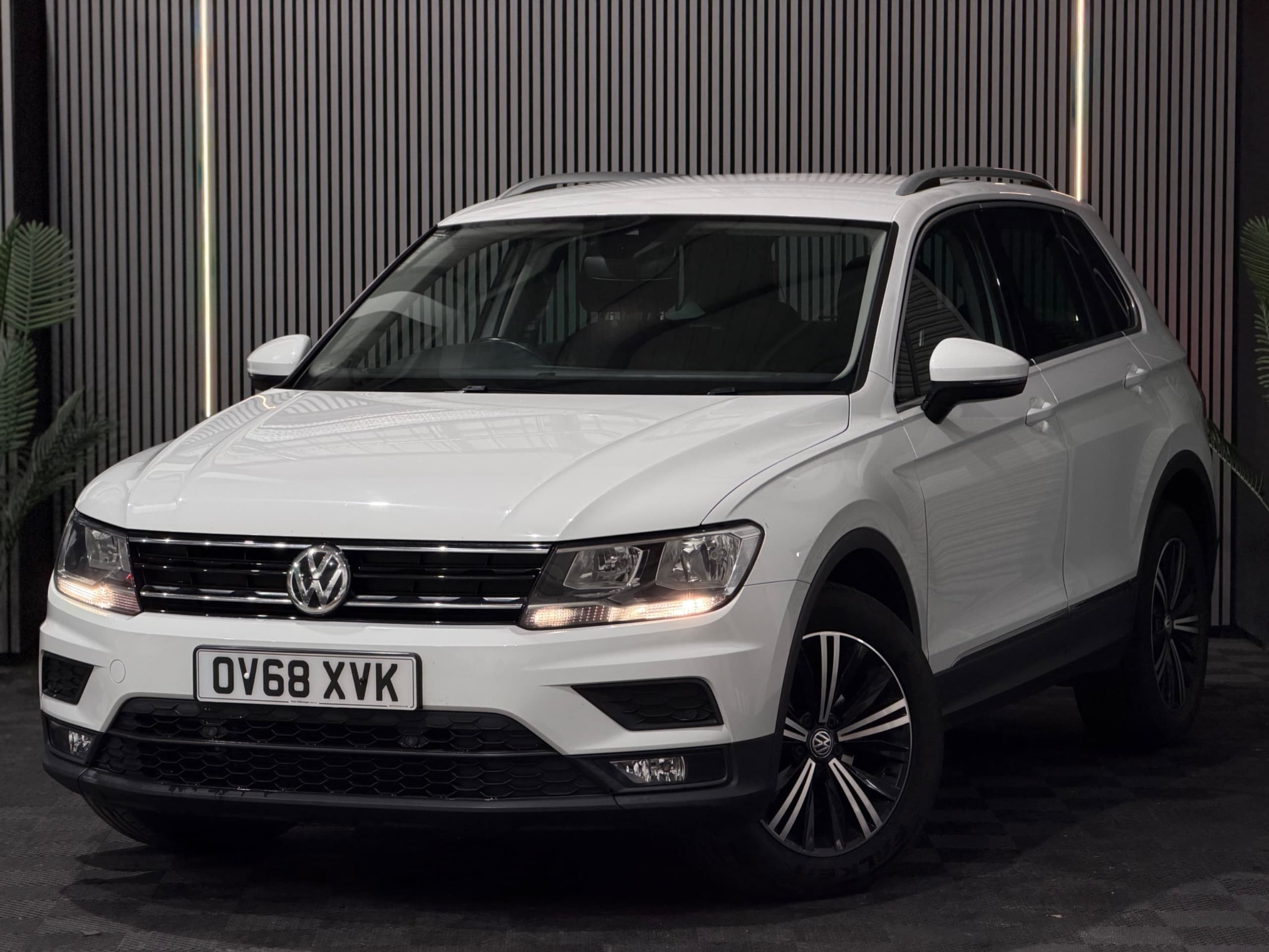 2018 Volkswagen Tiguan SE Navigation