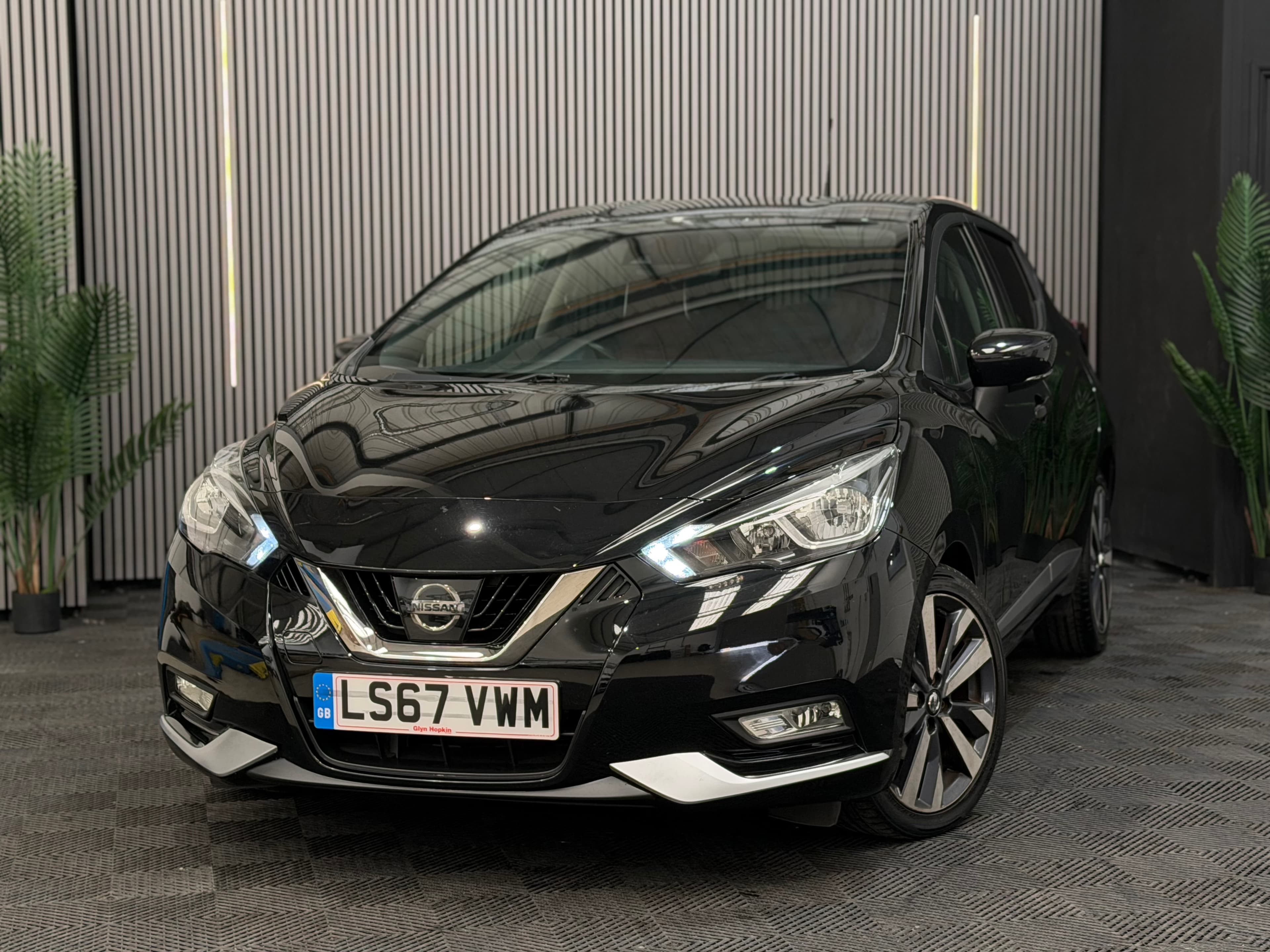 2017 Nissan Micra Tekna