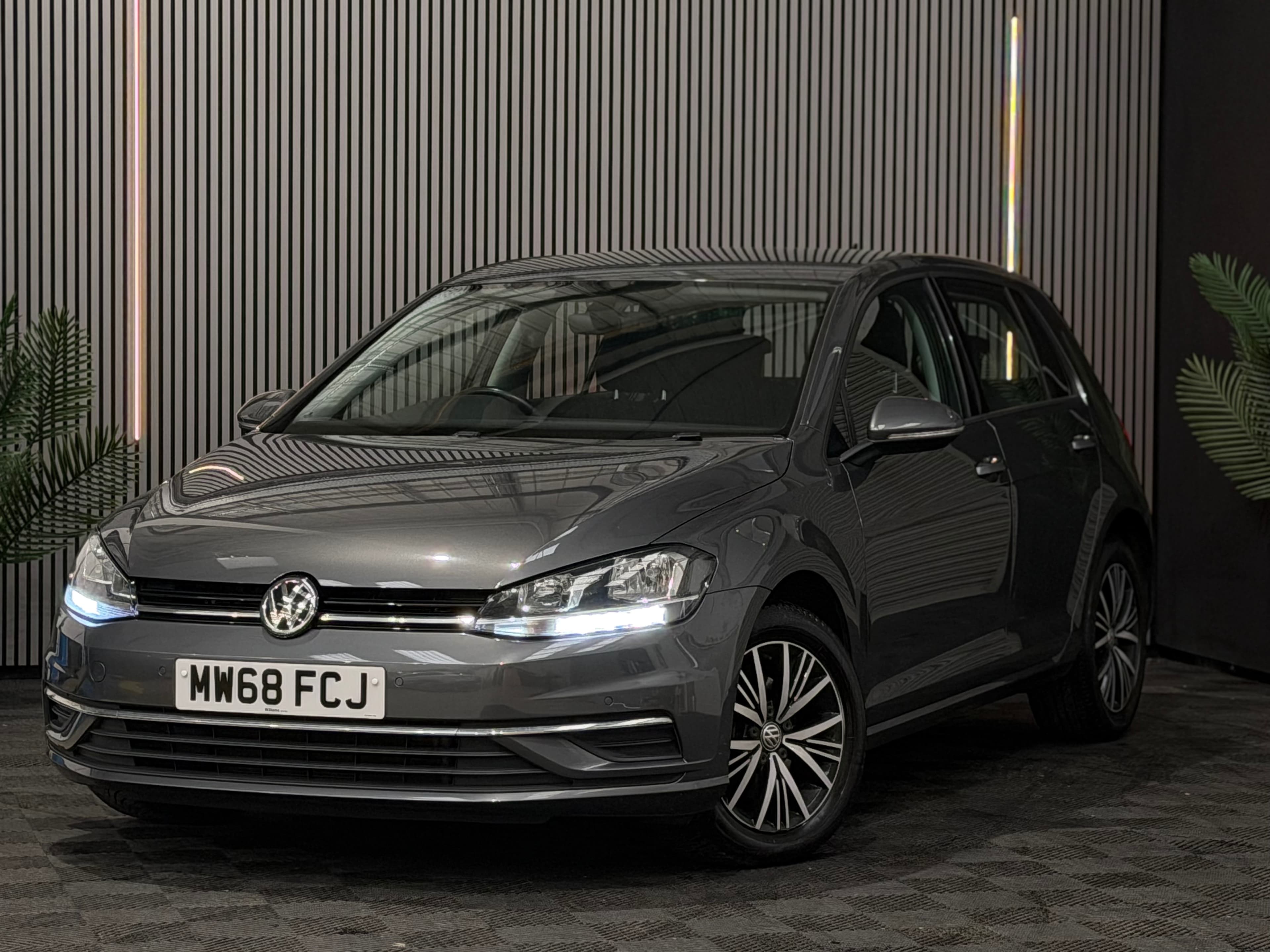 2018 Volkswagen Golf SE Nav