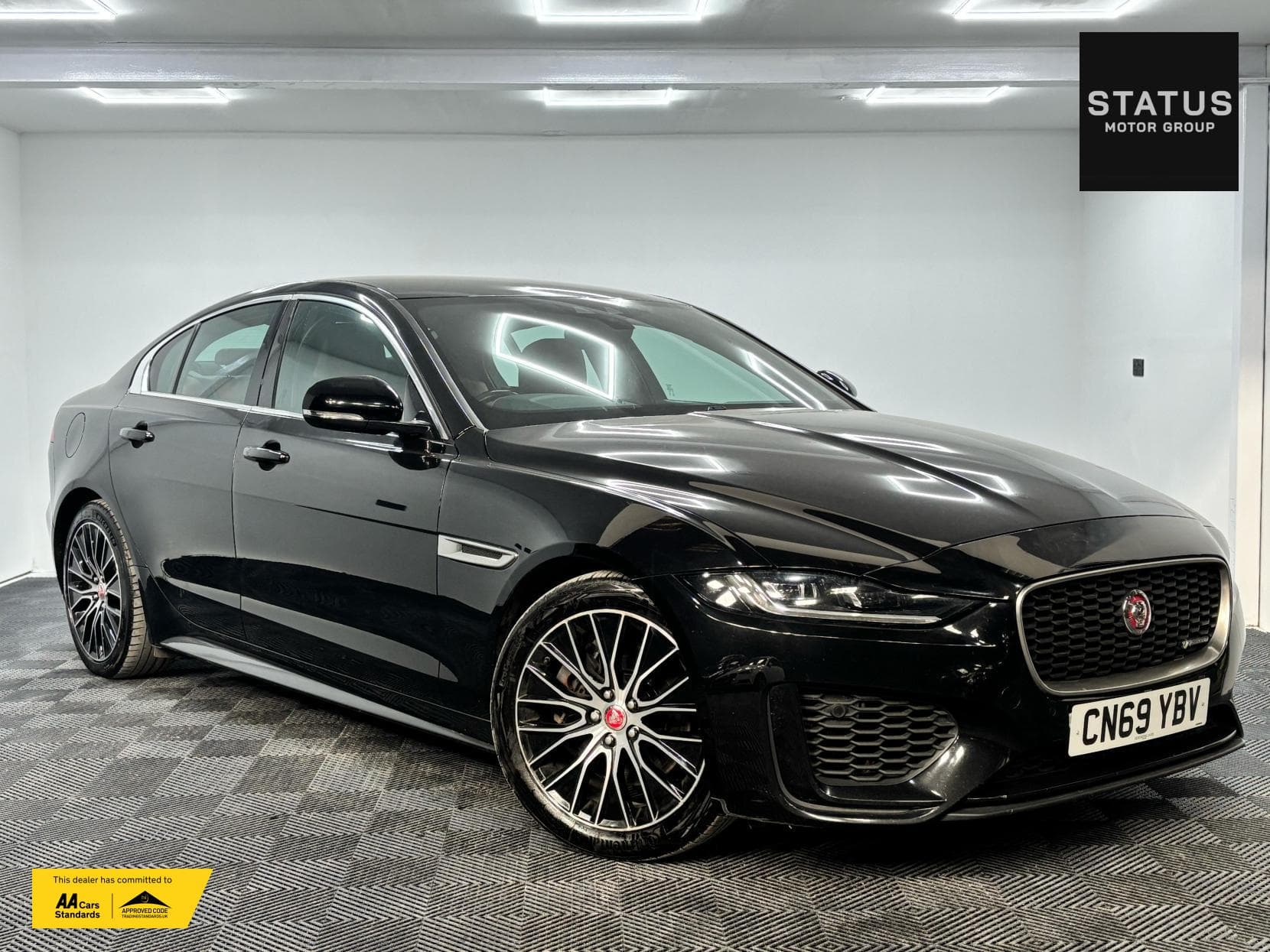 2019 Jaguar XE