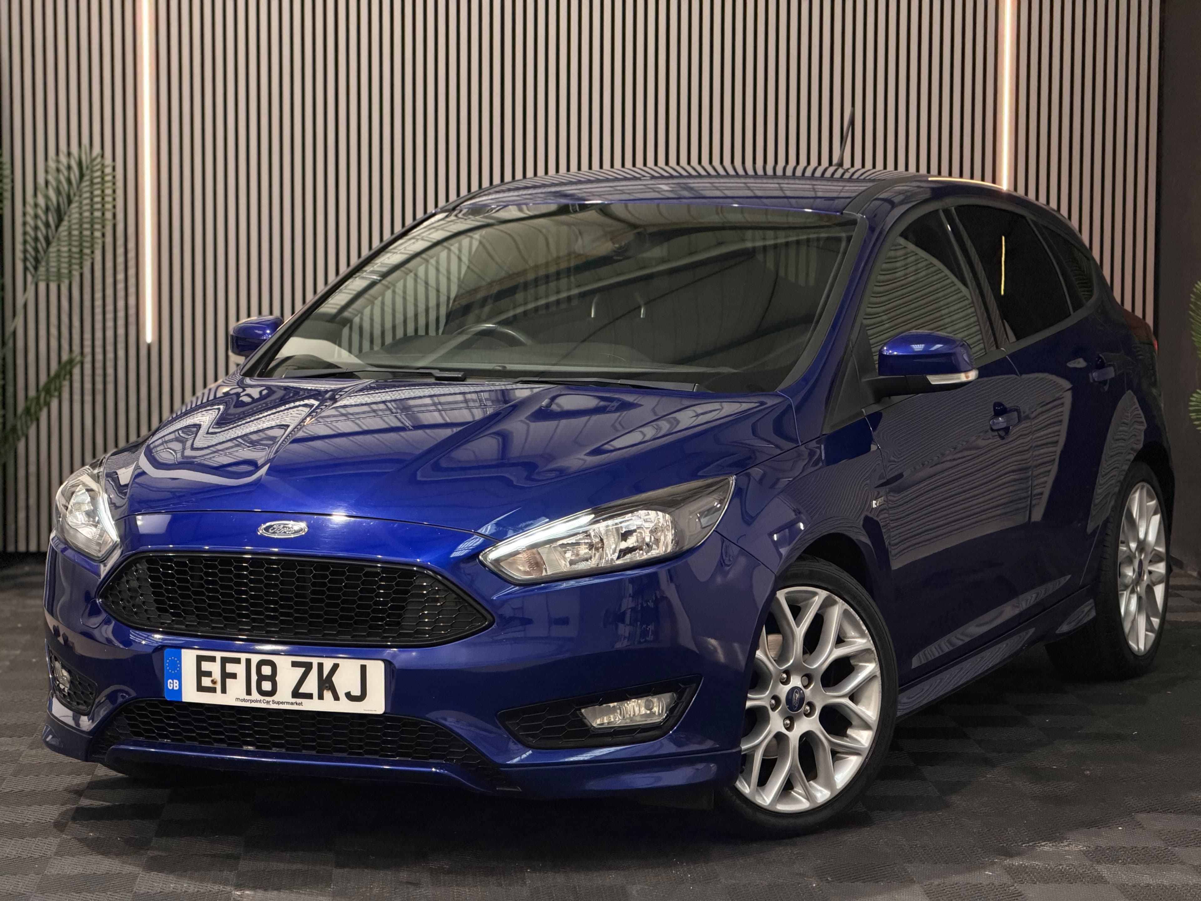 2018 Ford Focus ST-Line