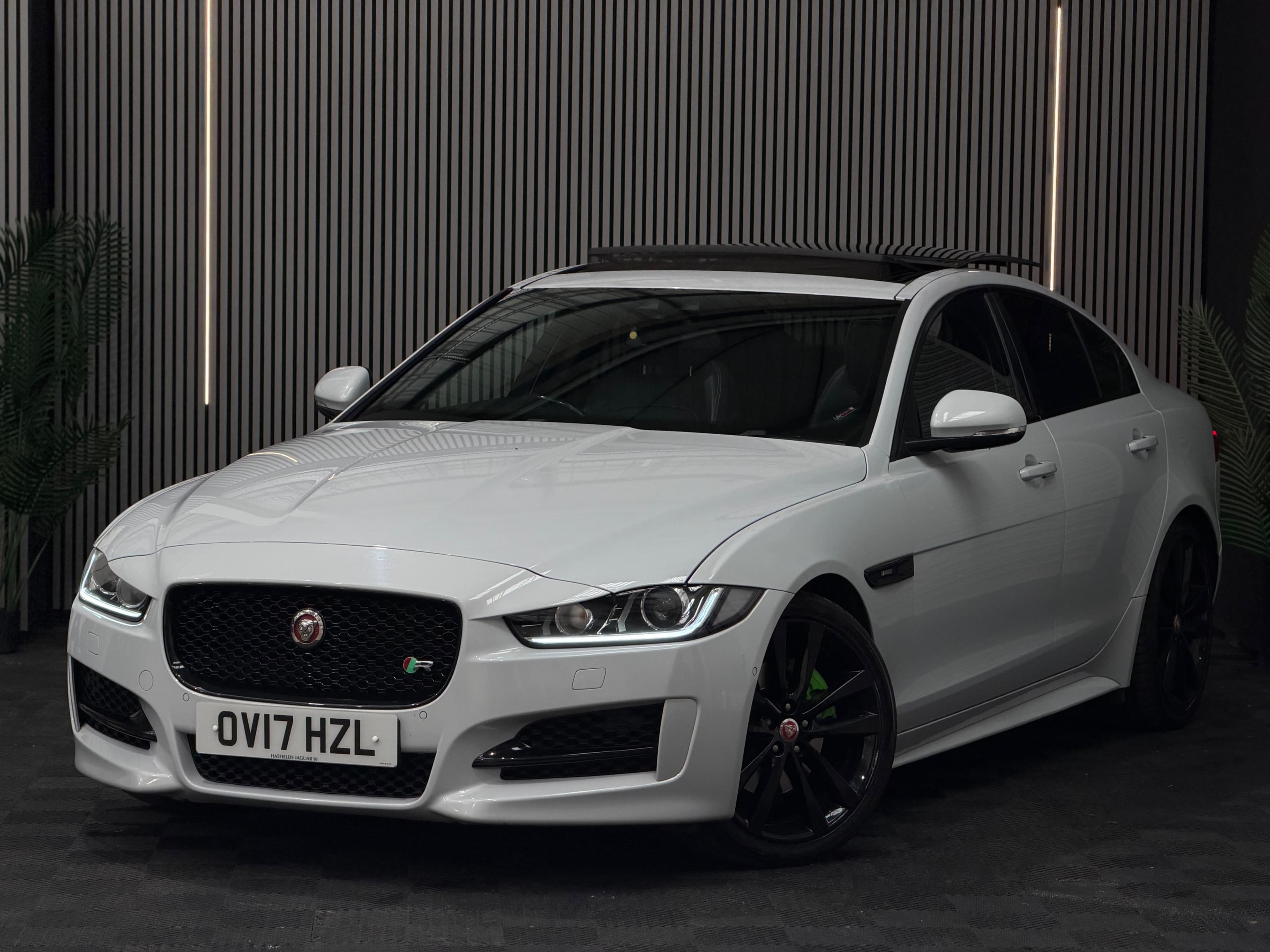 2017 Jaguar XE R-Sport