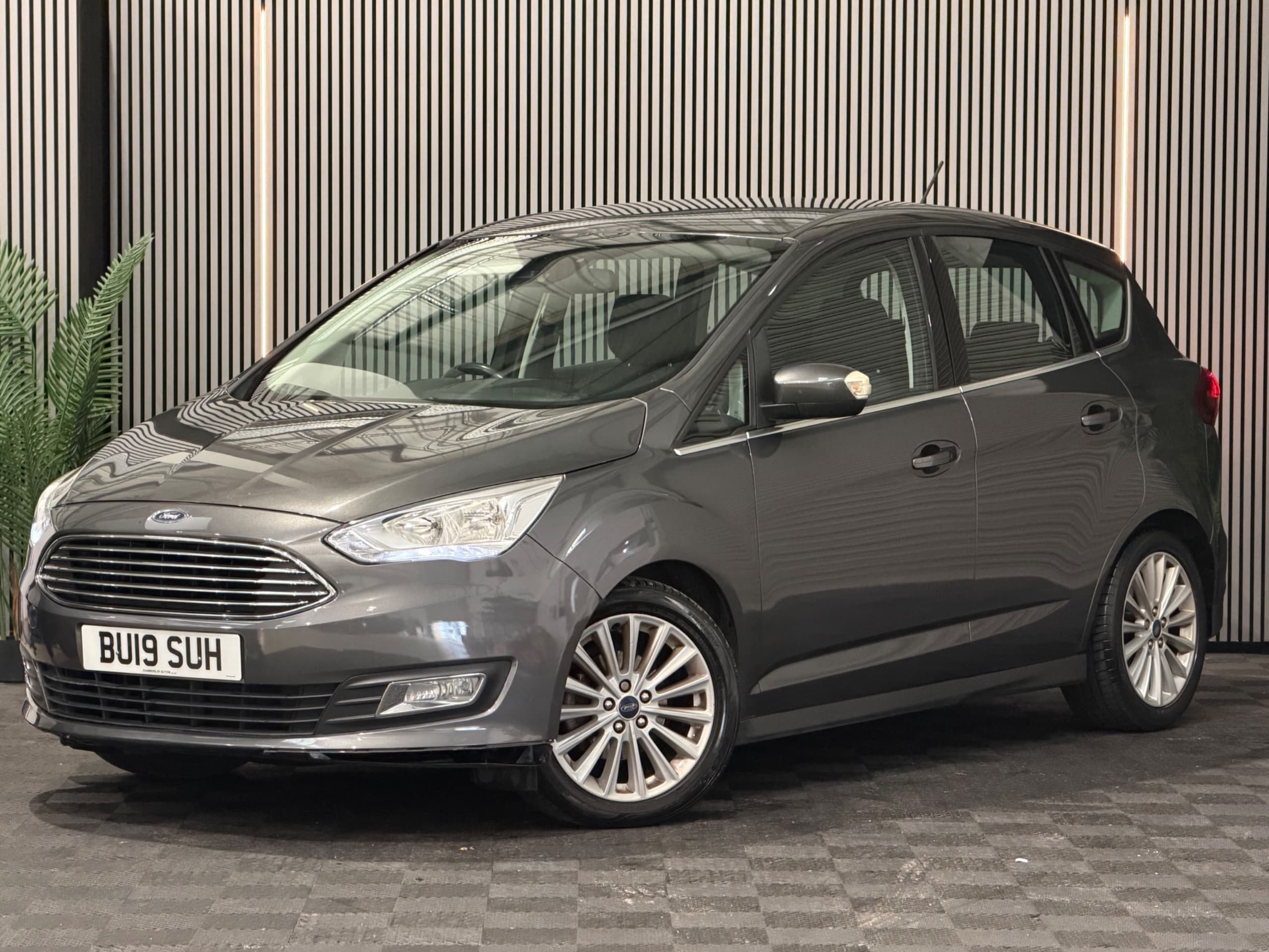 2019 Ford C-Max Titanium